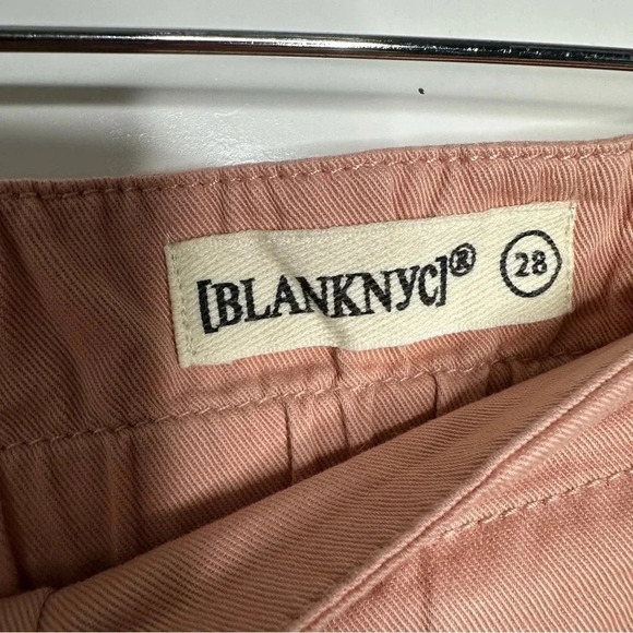 BlankNYC High Waist Paperbag Cargo Joggers Size 28 - Picture 5 of 9